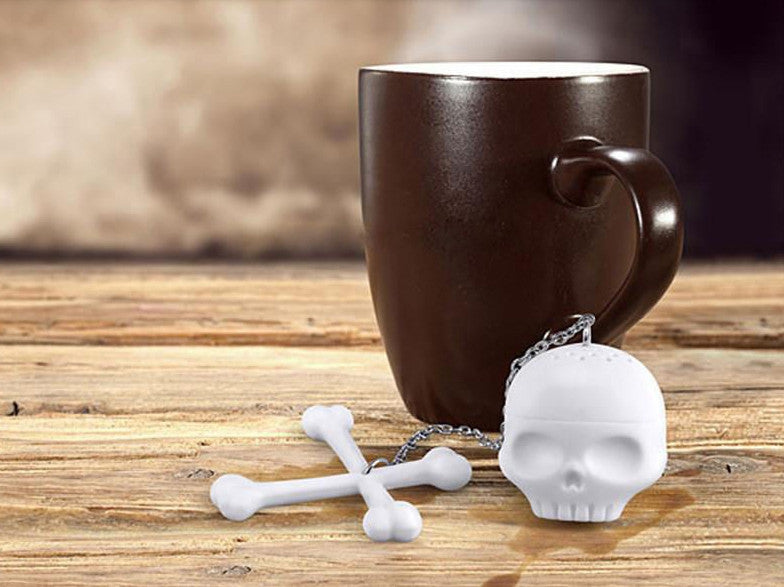 T- Skull Bones Tea Infuser
